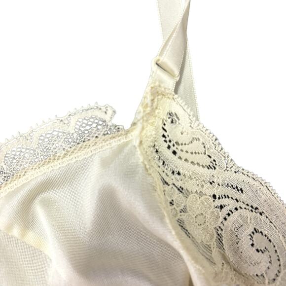 Vintage JCPenney Negligee Nightgown Slip Dress Womens Small Cream Satin Lace - Picture 9 of 10